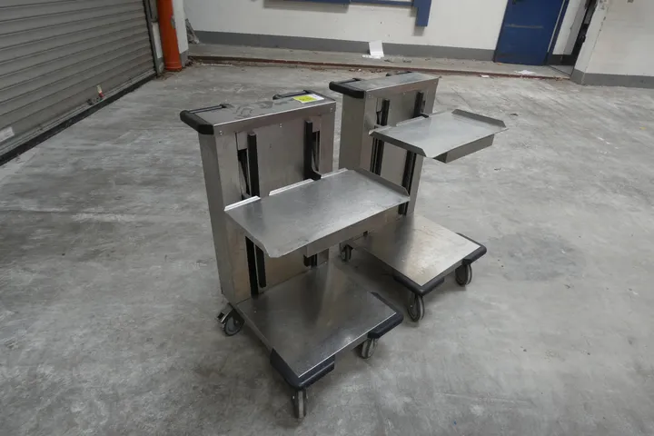 2x Hupfer Tablett Stapler